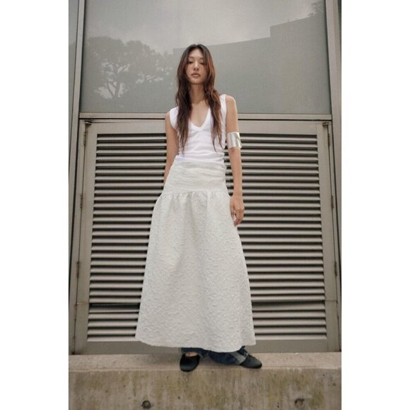 Zara Textured Jacquard Mid Skirt Off White XXL - Picture 3 of 7